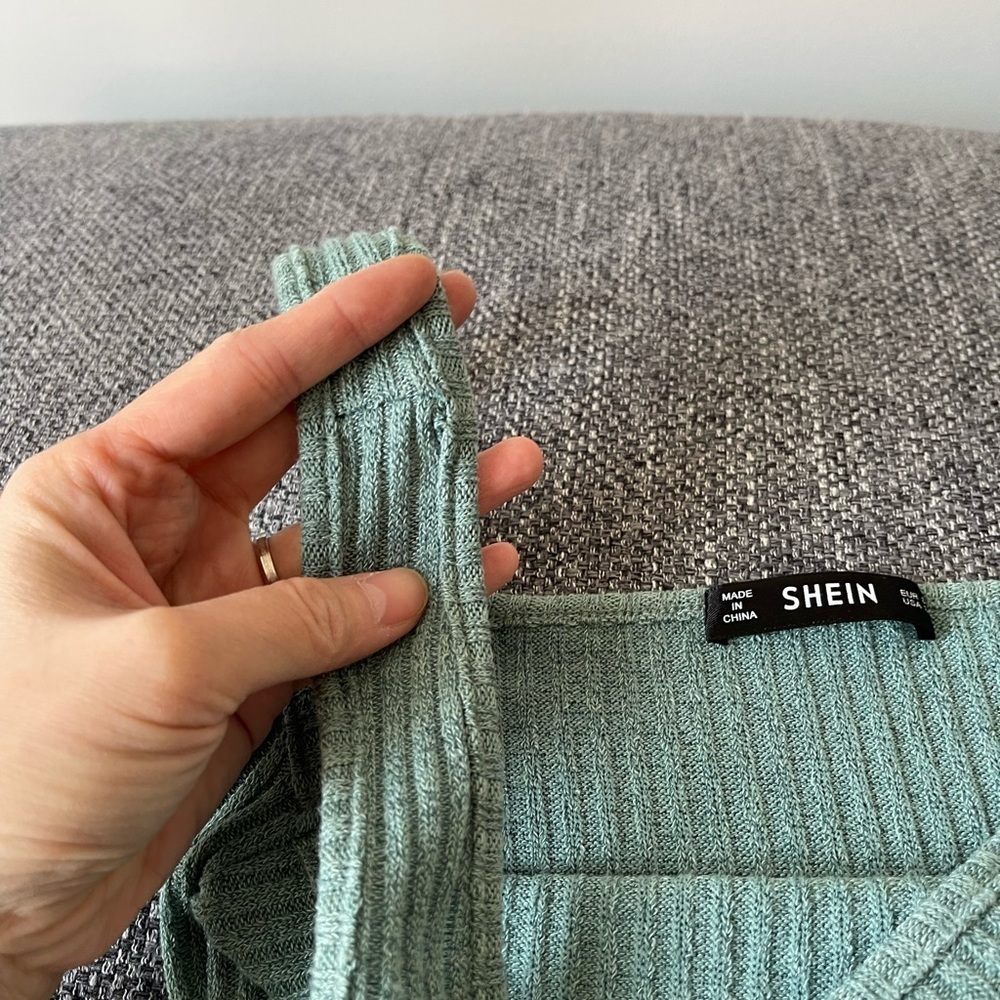 Green Ribbed Knit Dress - Picture 5 of 5